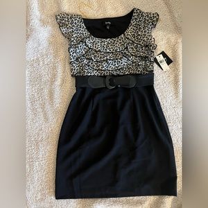 Dress black with leopard print on top